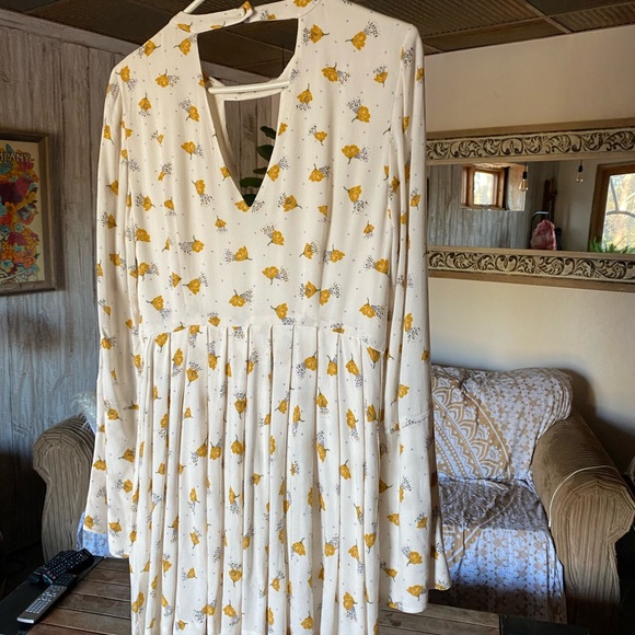 Free People Short, Long Sleeve Dress - Picture 3 of 5